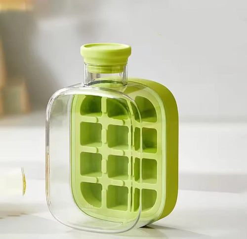 2-in-1 Ice Cube Tray Bottle