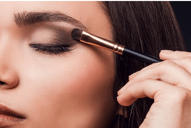 Applying Febble Marine Mystery eyeshadow with a brush